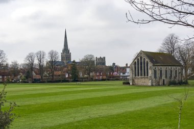 Chichester Katedrali ve Priory Park 'tan şehir. Batı Sussex, İngiltere.