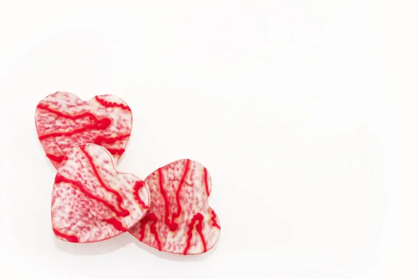 Sweet Heart Cookies Mit Rotem Creme Muster Auf Weißem Hintergrund — Stockfoto