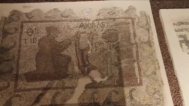 Antalya Turcja Czerwca 2023 Starożytna Rzymska Brązowa Mozaika Podłogowa Przedstawiająca — Wideo stockowe