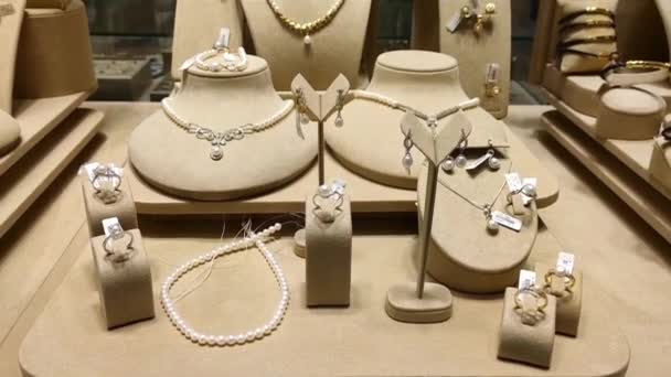 Antalya Turkey October 2023 Various Women Gold Jewelry Earrings Rings — Stock Video
