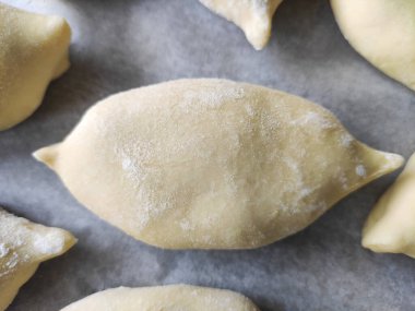  İçi doldurulmuş lezzetli Rus turtaları.