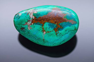 Chrysocolla Bakır Mineral - Krisocolla bakır taşının çok keskin ve detaylı fotoğrafı - susuz bakır fillosilikat mineral