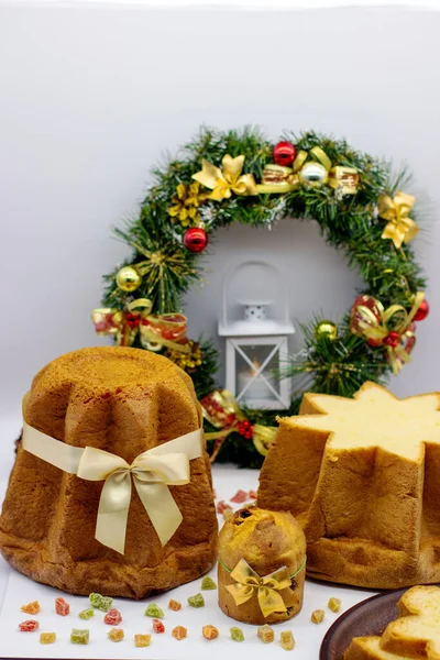Italian National Christmas Dessert Pandoro Form Octagonal Star — Stock Photo, Image
