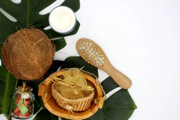 Coconut Cosmetic Details Palm Leaves Standing White Background — Stockfoto