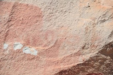 Ubon Ratchathani, Tayland - 30 Mayıs 2024: Pha Taem Milli Parkı Eski mağara duvarlarında resimler var, 3000 yıldan daha eski, yüksek uçurumlar, büyük kayalar.