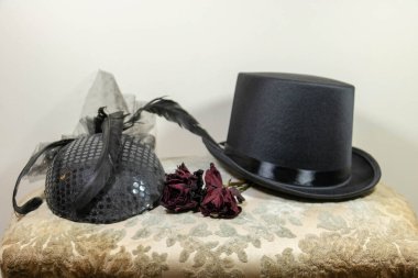 Kutlamadan döndüm, Chic, Bay ve Bayan için Şapka ve düğme için Kurutulmuş Gül