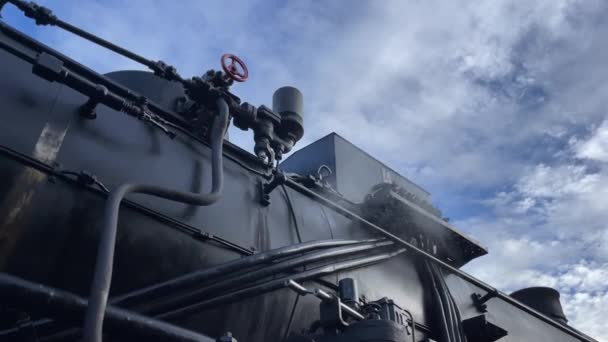 Locomotora Vapor Retro Prepara Para Salir Estación Tren Mecanismos Locomotora — Vídeos de Stock