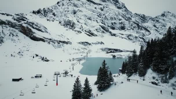 Engelberg Ski Resort Trubsee Lake Mount Titlis Und Ski Lifts — Stock Video