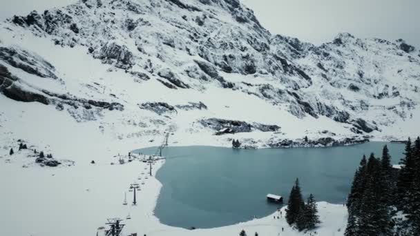 Valley Engelberg Truebsee Lake Winter Picturesque View Titlis Mountain Swiss — Stock Video