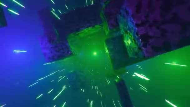 Glödande Roterande Tunnel Bestående Rörliga Neonkuber Och Linjer Abstrakt Futuristisk — Stockvideo