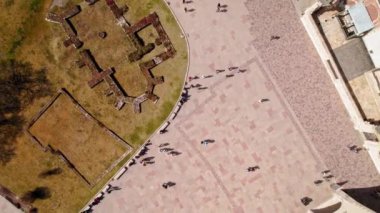 Kale Saat Kulesi Yaşam Çeyreklikleri Zaman Alanı Yukarı Görünümlü İnsansız Hava Aracı Krakow Polonya Şehir Merkezi Avrupa Tepe Nehri Kalesi Tarihi Kalesi