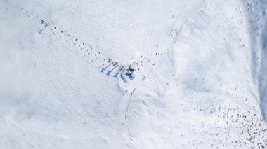 Kar Tepeleri Kayak Merkezinde Yüksek Yükselen Bulutlar Avrupa 'yı Borovetliyor