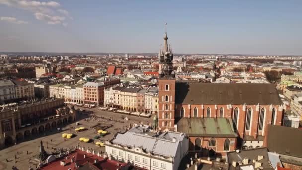 Mary Basilica Slow Orbit Rise Reveal Historical Buildings City Centre — стокове відео