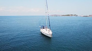 Yat Dalgasında Fotoğraf Çeken Kızlar İHA ile Geri Uç Geri Uç Lüks Tatil Zengin Avrupası