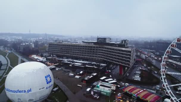 Kraków Polska Bad Weather Rain Snow Aerial Drone Zoom Out — Wideo stockowe