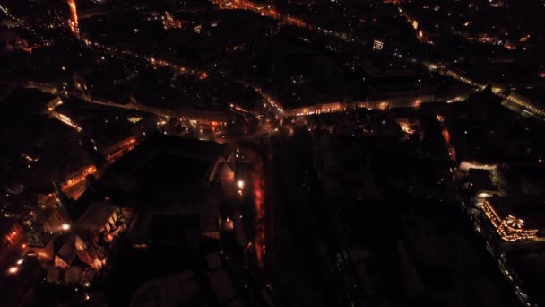 Nocne Światła Lotnicze Kraków Centrum Powiększ Dronie Mgła Europa Polska — Wideo stockowe