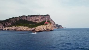 İtalya Canlı Yakınlaştırma Teknesi Capri Adası İHA 'sı
