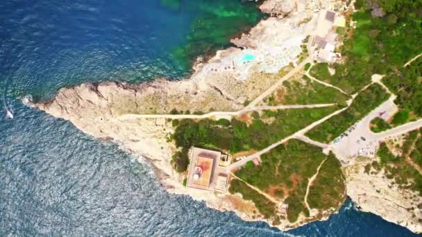 Italia Faro Vibrante Capri Top Tourist Resort Piscina Cliffs Vista — Video Stock
