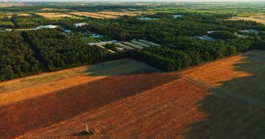 Kırsal Doğu Avrupa 'nın Ormansızlaştırılması Tarım Sübvansiyonu Hava Sunset Drone' u Üretmektedir