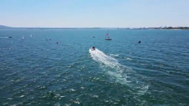 Güçlü Rüzgarlar Küçük Tekne Drone Hava Aracı FPV Yörünge Atışı Yaz Sporu İHA 'sı