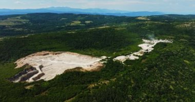 Tepedeki Tozlu Kazılar Ormansızlaştırma Ekolojik Havacılık İnsansız Hava Aracı