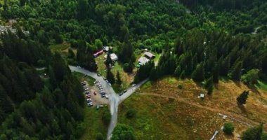 Dağ Kulübeleri Grubu Toplama Ekibi Aktiviteleri Okul Çalışma Sporları İnsansız Hava Aracı Yakınlaşması