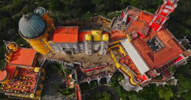Sintra Iconic Ortaçağ Pena Sarayı Tepede Canlı Mimari Portekiz Hava Sineması İnsansız Hava Aracı