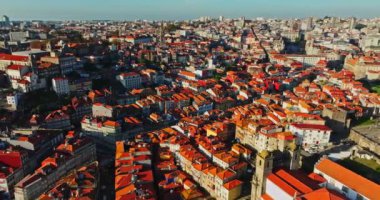 Tarihi Şehir Merkezi Kırmızı Çatılar Güzel Porto Skyline Sokakları Hava İndirme İHA 'sı