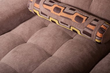 Döşeme mobilyalarının döşemelerinin ayrıntıları. Döşeme döşemelerinin tasarımına örnek