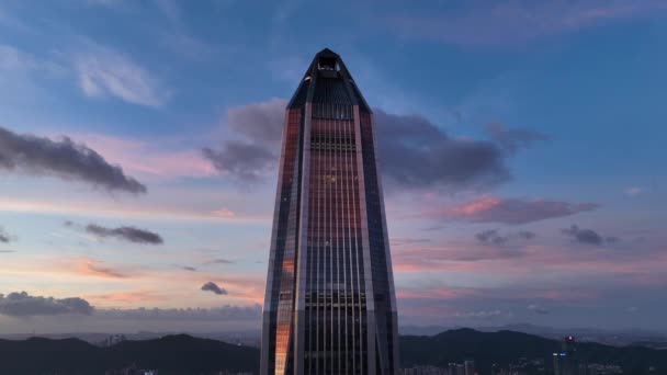 Malerischen Blick Auf Moderne Gebäude Shenzhen Stadt Sonnenuntergang Bewölkten Himmel — Stockvideo