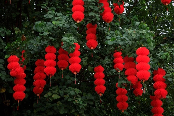 3 Lanternes Chinoises Décoratives - Pour Nouvel An Ou Fête Du Printemps - Rouge Et Assorties