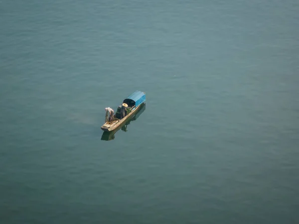 深セン Circa 2022 中国広東省での漁船釣りの空中映像 — ストック写真