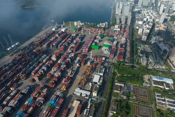约2022年 中国深圳盐田港集装箱船航景 — 图库照片