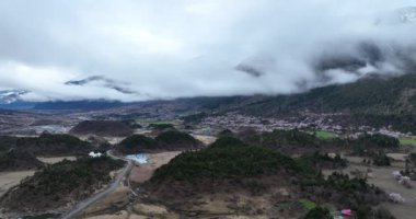 Dağların güzel manzarası