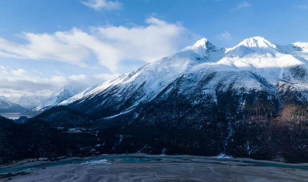 Vista Aérea Belas Montanhas Neve Lago Tibete China — Fotografia de Stock