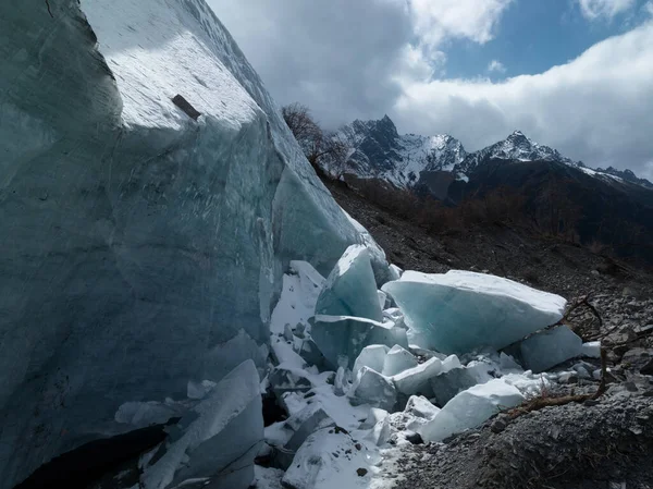 Μεγάλο Υψόμετρο Παγετώνας Βουνά Κίνα — Φωτογραφία Αρχείου