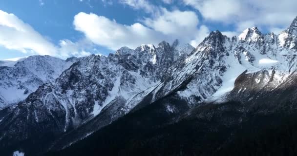 Krásný Výhled Zasněžené Hory — Stock video