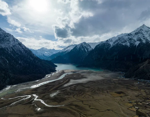 Вид Воздуха Красивые Горы Озеро Тибете Китай — стоковое фото
