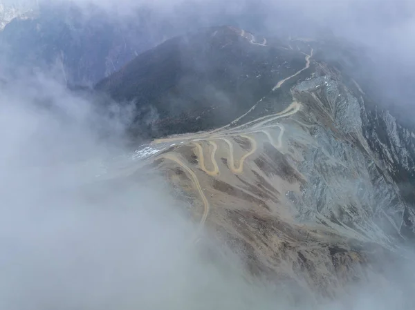 Sentiero Curvo Sulle Montagne Alta Quota Tibet Cina — Foto Stock