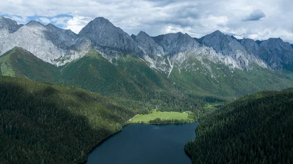Hermosa Vista Montaña Bosque Gran Altitud Paisaje Del Lago Sichuan —  Fotos de Stock