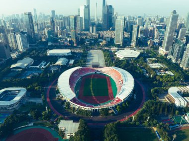 Guangzhou, Çin - 26 Temmuz 2023: Guangzhou şehrindeki hava manzarası, Çin