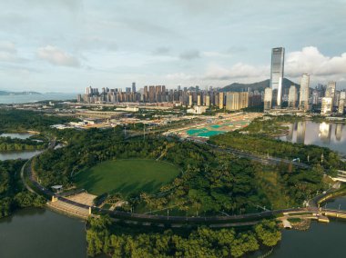 Shenzhen, Çin - Haziran 02 2022: Şenzen şehrindeki hava manzarası, Çin