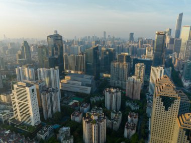 Guangzhou, Çin - 26 Temmuz 2023: Guangzhou şehrindeki hava manzarası, Çin