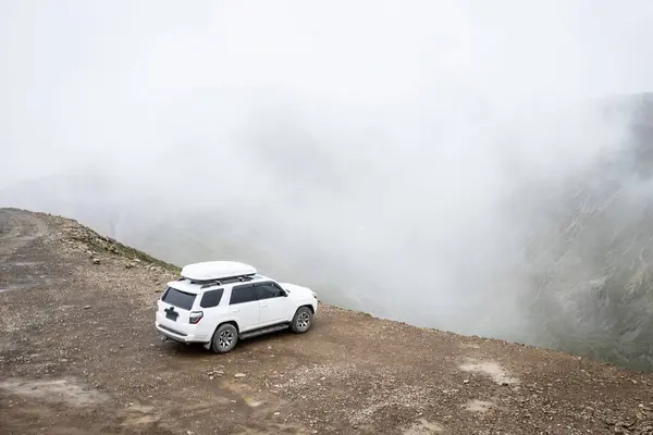 Voiture Hors Route Sommet Sentier Montagne Haute Altitude Chine — Photo