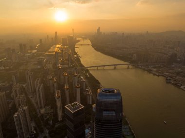 Guangzhou, Çin - 20 Eylül 2023: Guangzhou kentindeki hava manzarası, Çin