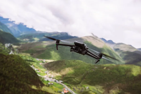 Drohnenflug Den Bergen — Stockfoto