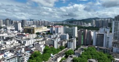 Hong Kong şehrinin hava görüntüsü.