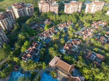 Çin 'in Hainan ilindeki modern tatil evleri