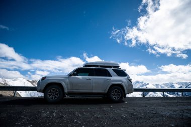 Yüksek irtifada kar üzerinde araba sürmek, Çin