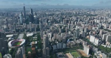 Hong Kong şehrinin hava görüntüsü.